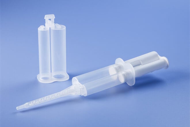 Mixing syringe