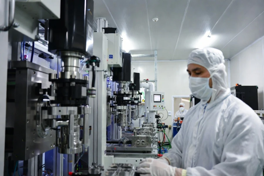 medical injection molding process validation in cleanroom manufacturing