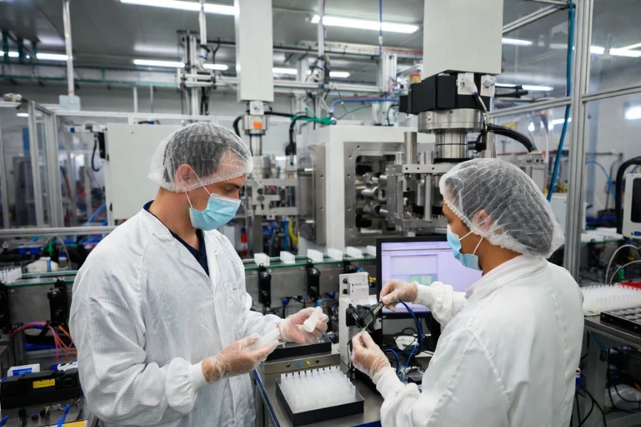 medical parts in-process quality inspection during medical injection molding production